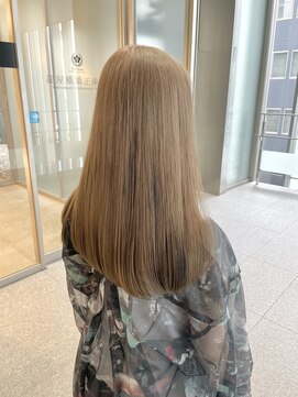 エルサフィロ ヨドヤバシ(el zafiro yodoyabashi) ミルクティーベージュ ハイトーンカラー 20代30代