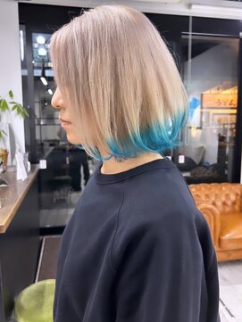 アンティガ(ANTIGA) ミルクティー×ターコイズ裾カラー