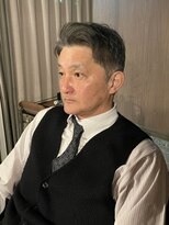 ラックスビー プレミアム 大阪駅前第3ビル店(LUXBE PREMIUM)&nbsp;ビジネスマン40代50代60代に人気！白髪を生かす白髪ぼかしカラー