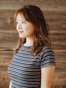 アマリス(Amaris) ミックスカールヘア20代/30代/40代/50代/庭瀬