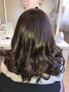 エムスリーディー アルル 赤坂店(M3D alulu) ふんわりアッシュバイオレット