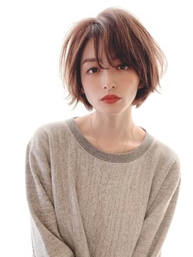 レウナ 外苑前(Reuna) ３０代４０代５０代大人可愛いボブ　外ハネ　ニュアンスショート