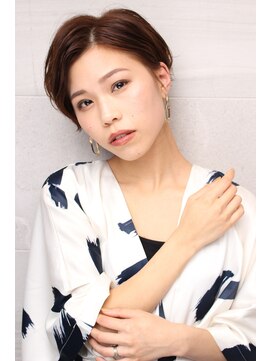 ピアーネ(PIANE) 耳掛け美人ショート