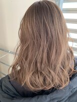 ジーナ 福岡天神(Zina)&nbsp;小顔セミウェットウェーブピンクベージュハイライトカラー