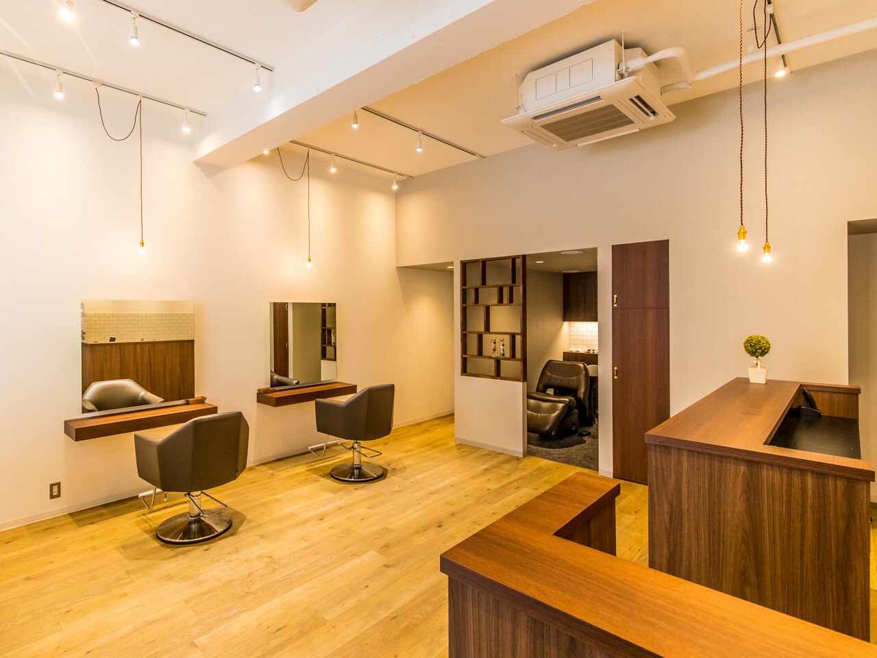 ジャスミン(Jasmine)｜ホットペッパービューティー