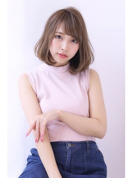 オーロ(ORO) ふんわりカールのショコラベージュボブ