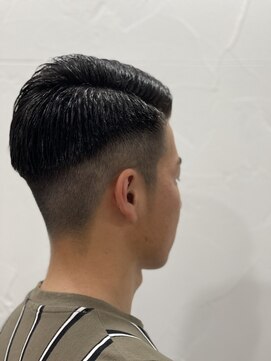 プレジール(PLAISIR) 刈り上げ