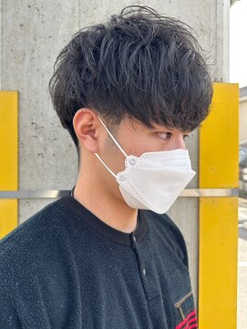 ニアウ 太田店(Niau) メンズマッシュパーマニュアンスパーマスパイラルパーマ刈り上げ