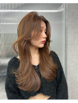 リリー(Lilley) 天神髪質改善/韓国/韓国風/天神韓国ヘア/顔まわり/前髪カット