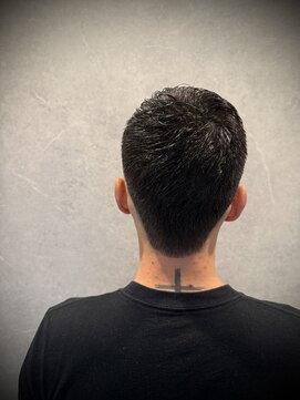 ザ フェイト(THE FATE) 王道フェードスタイル 【神田】【理容室】