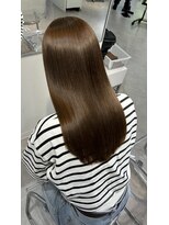 ユーフォリア 渋谷グランデ(Euphoria SHIBUYA GRANDE) 髪質改善 オリーブベージュ オリーブカラー 艶髪 YUKI