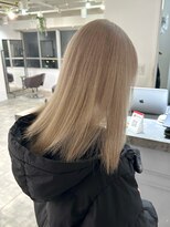 アルトラ(ALTLA)&nbsp;ホワイトミルクティーベージュ