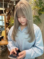 フェブリエ(Fevrier)&nbsp;ハイトーンホワイトベージュ レイヤー ミルクティーブロンド