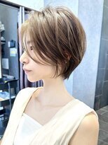 ビュートヨナカ(VIEW TOYONAKA) 30代40代50代/小顔カット/大人ショート/透明感カラー/豊中