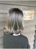大人かわいい外ハネボブ☆ダークグレージュ×レイヤーカット