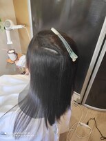 カラクリビショウ(Kara-Kuri Bisho)&nbsp;艶髪ストレートヘア