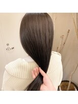 ブリス(VLISS) 透明感カラー×髪質改善トリートメント