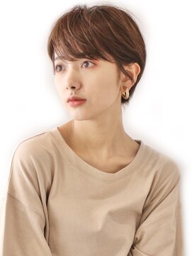 ロビー 表参道(ROBBY) 耳掛けショートパーマ／アッシュブラウン／表参道／40代50代