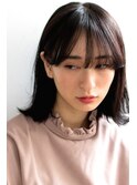 黒髪外はねボブ
