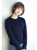 透明感　ダークブラウン　スウィングショートボブ