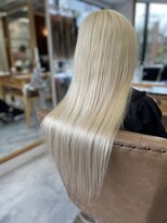 フツーロ 栄(FUTURO)&nbsp;プルエクステ　エクステ　ブロンドヘア　ハイトーン