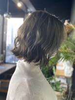 レプリカ 上大岡(Replica)&nbsp;アッシュベージュ切りっぱなしボブ