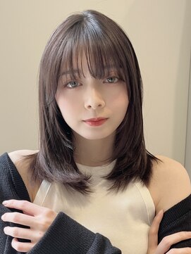 ノイ(noi) 顔周りレイヤーカットくびれヘアミルクティーベージュカラー