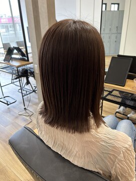 アフィネ ヘアライフデザイン(Affiner HAIR LIFE DESIGN) 切りっぱなしボブ