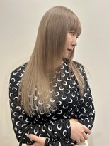 ゼストララ(ZEST Lara)&nbsp;柔らかいベージュカラー【吉祥寺】斎藤百花