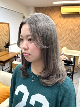 リングバイモアムー(Ring by Moremuu) イッシー レイヤーブリーチ