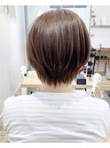 【モリオ松戸　石山】耳掛け前下がりショートくびれショート