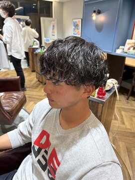 ラ タント(L'attente) 波巻きパーマ