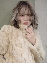 セクションカラー、ローライトデザイン