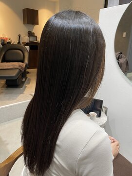 グラフ 立川(Graph.) 縮毛矯正 Aujua髪質改善トリートメント