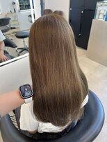 クオン 伊勢崎(QUON.) オリーブベージュ