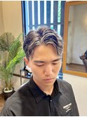 ホワイトメッシュ×七三分け