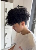 メンズシャドウツイストスパイラルパーマツーブロック刈り上げ