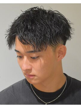 フリーク バーバーショップ 都島店(FREAK BARBER SHOP) MEN’S HAIR/ブルーブラック/フェザーパーマ/サーフカール/J