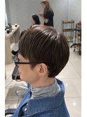 白髪ぼかしハンサムショートマッシュショートハイライトショート