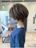 30代40代50代ショート白髪ぼかし銀座くびれ　松