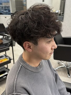 MEN’S HAIR/波巻ツイストスパイラル/フェザーパーマ/新田