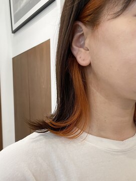 ルイ(ROUIS produced by LUCK 津田沼) インナーカラー/オレンジカラー/ミディアム/ブリーチ