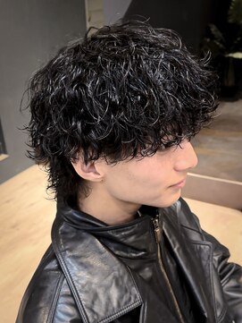 men's salon Gaudi 西宮北口店【メンズサロン ガウディ】【4月3日OPEN(予定)】 波巻きツイストスパイラルパーマ×メンズウルフカット