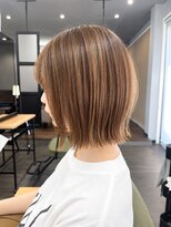 タイ(～tie.)&nbsp;切りっぱなしボブ