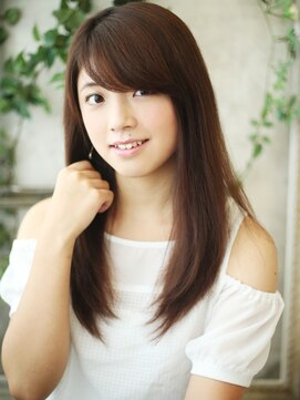 と和×美髪クリニック 巣鴨店 ナチュラルワンカールストレートでシンプルにやわらかく 巣鴨店