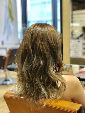 ノア 大宮店(Noa) ミルクティーベージュ/ショートボブ/ショート/カット+カラー