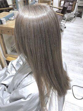 フェリア 渋谷(Feria) ≪filo by Feria渋谷≫パールベージュ☆