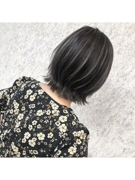 ノア ヘアデザイン 町田店(noa Hair Design) 外ハネ・クビレショート