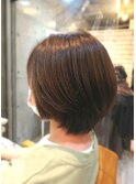大人ショートボブ シースルーバング シークレットローライト