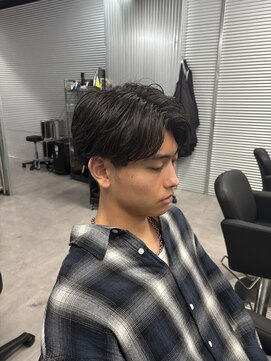 ガオプロデュースバイレボ(gao produced by revo) フェザーショート/フェザーパーマ/刈り上げ/ビジネス/学生